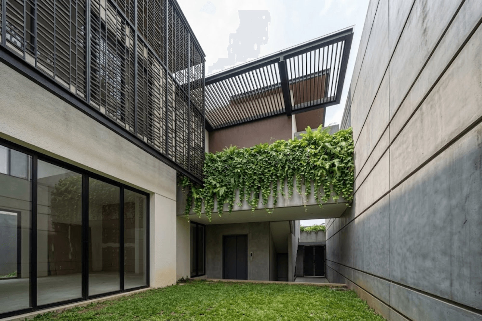 Urban Resort - Photo 2